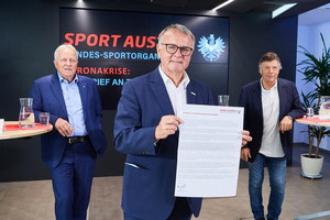 Sport Austria-Präsident Hans Niessl, ÖFB-Präsident Leo Windtner (li.) und ÖSV-Präsident Peter Schröcksnadel. Foto: Leo Hagen