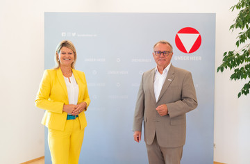 Sport Austria-Präsident Niessl trifft Verteidigungsministerin Klaudia Tanner.