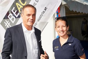 Sportminister im European Village